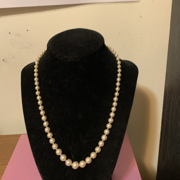 Beautiful 17” necklace - Picture 2 of 7